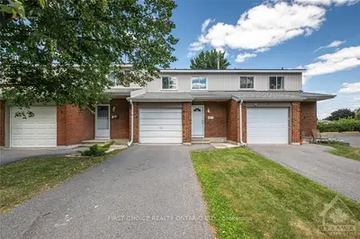 2669 SOUTHVALE Crescent 31, Elmvale Acres and Area, ON K1B 4V2