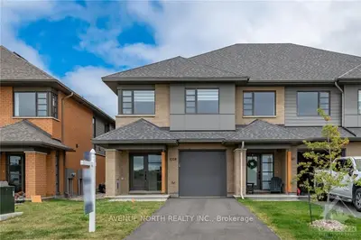 1028 LUNAR GLOW Crescent, Blossom Park - Airport and Area, ON K4M 0J9