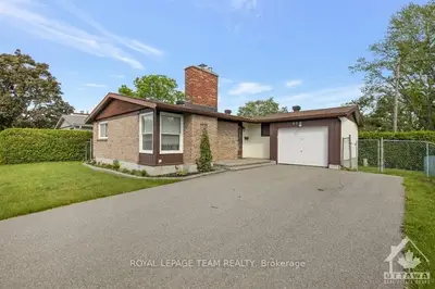 47 Kidgrove Gardens, Tanglewood - Grenfell Glen - Pineglen, On K2g 3w7