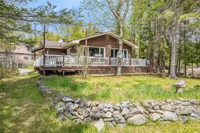 135 MCALLISTER Road, Lanark Highlands, ON K0A 3L0