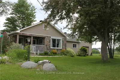 70 MASK ISLAND Drive, Madawaska Valley, ON K0J 1B0