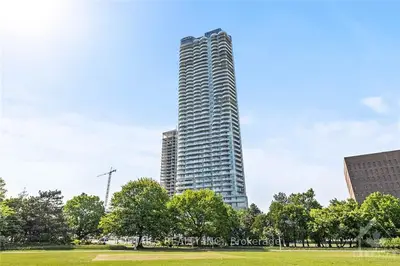 805 CARLING Avenue 3802, Dows Lake - Civic Hospital and Area, ON K1Z 7L1