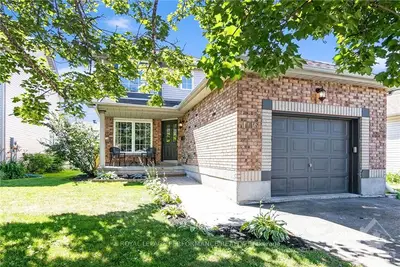 1016 COMO Crescent, Orleans - Cumberland and Area, ON K4A 3Z5