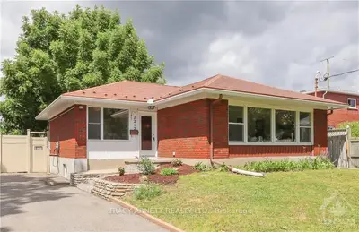 2212 UTAH Street, Alta Vista and Area, ON K1H 7W8