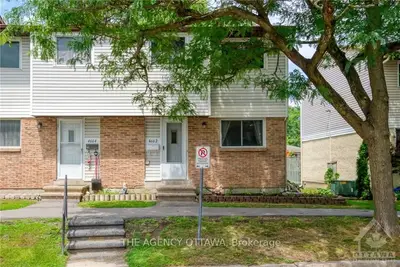 4662 CECILIA Crescent, Cyrville - Carson Grove - Pineview, ON K1J 8S6