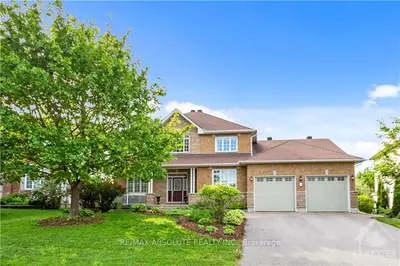 9 AMETHYST Crescent, Stittsville - Munster - Richmond, ON K2S 1Z1