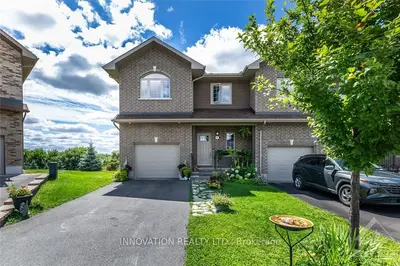 637 MEADOWRIDGE Circle, Carp - Huntley Ward, ON K0A 1L0