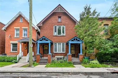 141-143 WAVERLEY Street, Ottawa Centre, ON K2P 0V3