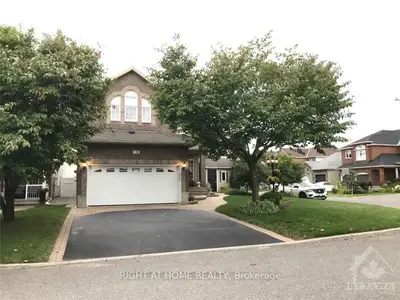 130 Rowallen Place, Hunt Club - South Keys And Area, On K1t 4e2