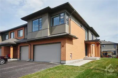 924 CHIPPING Circle, Blossom Park - Airport and Area, ON K4M 0E7