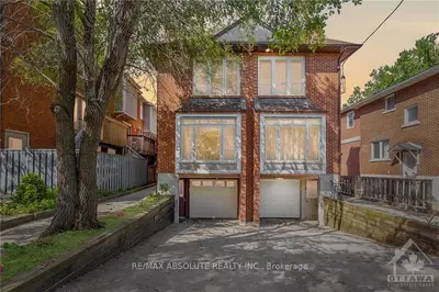 202 RUSSELL Avenue, Lower Town - Sandy Hill, ON K1N 7X4