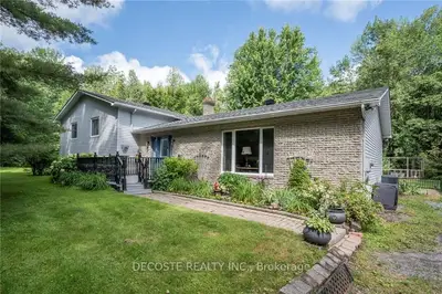 20595 OLD HWY 2 Road, South Glengarry, ON K0C 1N0