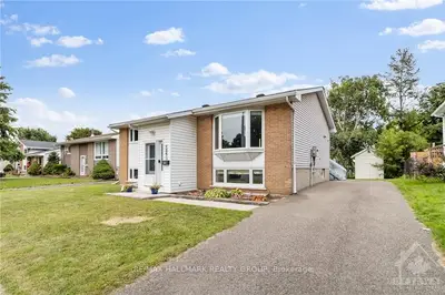 1261 PEDEN Boulevard, Brockville, ON K6V 3K5