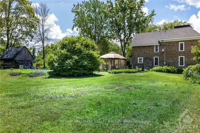 805 Law Road, North Grenville, On K0g 1j0