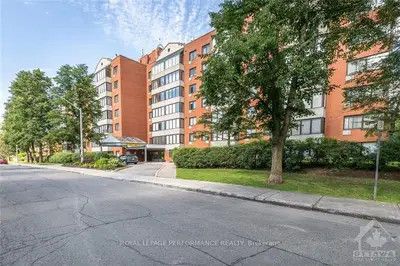 225 ALVIN Road 709, Manor Park - Cardinal Glen and Area, ON K1K 4H6