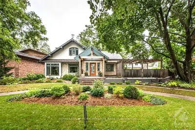 545 WINDERMERE Avenue, Carlingwood - Westboro and Area, ON K2A 2W4