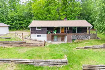 399 SUNNY HILL Road, Madawaska Valley, ON K0J 1B0