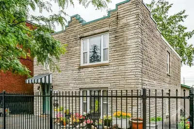 1079 SOMERSET Street W, West Centre Town, ON K1Y 3C6