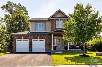 212 CEDARSTONE Street, Stittsville - Munster - Richmond, ON K0A 2Z0