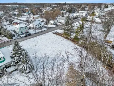 48 MAIN Street, South Stormont, ON K0C 1Y0