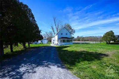 7733 COUNTY 42 Road, Rideau Lakes, ON K0G 1E0