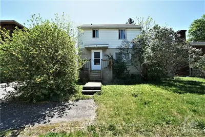 2706 PRISCILLA Street, Britannia - Lincoln Heights and Area, ON K2B 7E2
