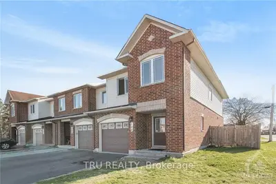 100 MARRISSA Avenue, Beacon Hill North - South and Area, ON K1J 0A6