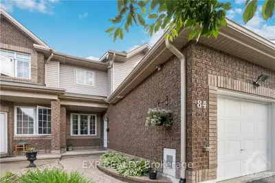 84 CARWOOD Circle, Overbrook - Castleheights and Area, ON K1K 4V4