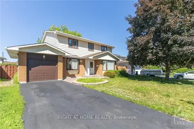 1702 FIELDSTONE Crescent, Orleans - Convent Glen and Area, ON K1C 1R7