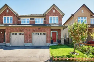 402 WARMSTONE Drive, Stittsville - Munster - Richmond, ON K2S 0W3