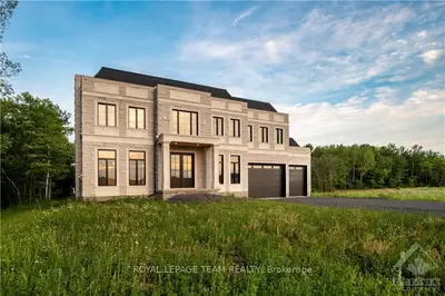 142 LAKE TRAIL Road, Greely - Metcalfe - Osgoode - Vernon and Area, ON K4P 1L3