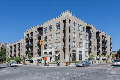 429 KENT Street 216, Ottawa Centre, ON K2P 1B5