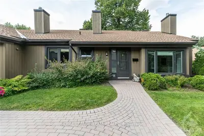 18 PINE TREE Court, Stittsville - Munster - Richmond, ON K2S 1B9