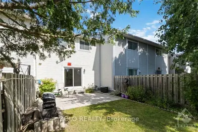 6519 Timothy Court, Orleans - Convent Glen And Area, On K1c 3e8