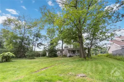 990 BAYVIEW Drive, Constance Bay - Dunrobin - Kilmaurs - Woodlawn, ON K0A 3M0