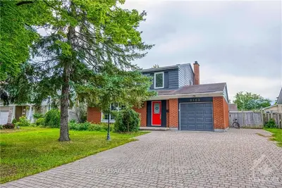 2123 GRAFTON Crescent, Beacon Hill North - South and Area, ON K1J 6K8
