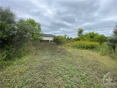 398 DONOGHUE Road, North Grenville, ON K0G 1S0