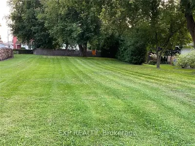 00 LORNE Street N, Renfrew, ON K7V 1P8