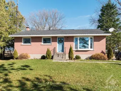 782 ROSEDALE Road S, Montague, ON K7A 5B8