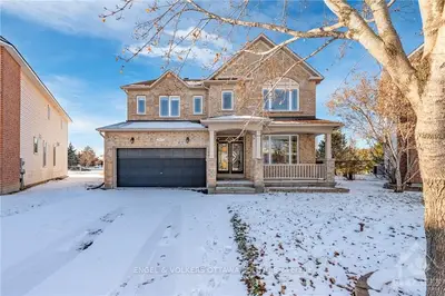 747 Schubert Circle, Orleans - Cumberland And Area, On K4a 4w3