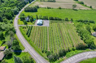 4625 CARP Road, Carp - Huntley Ward, ON K0A 1L0