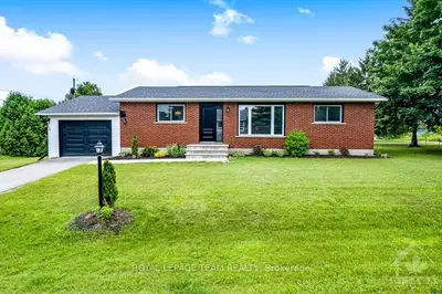 406 DUMBRILLE Street, North Grenville, ON K0G 1J0