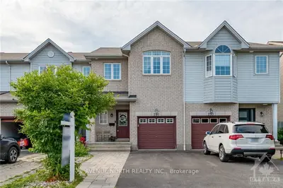 291 MACOUN Circle, Hunt Club - South Keys and Area, ON K1T 0H8