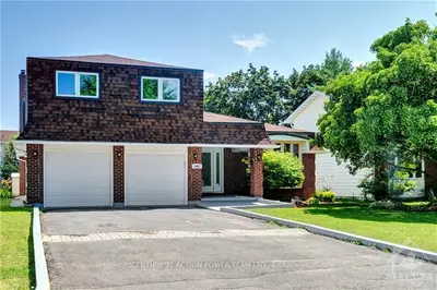 1697 MEADOWVIEW Crescent, Orleans - Convent Glen and Area, ON K1C 1S4