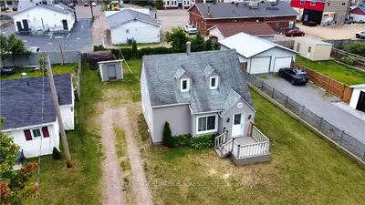 29 HARRY Street, Petawawa, ON K8H 2A5