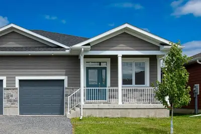 1102 WEBSTER Crescent, Brockville, ON K6V 0E5