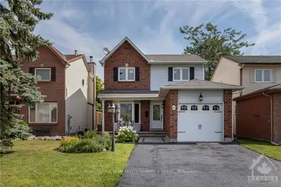 47 DENHAM Way, Stittsville - Munster - Richmond, ON K2S 1H8
