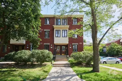 213 MART Circle, Manor Park - Cardinal Glen and Area, ON K1K 4K2
