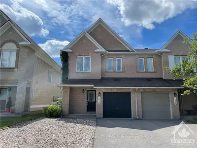 1618 Henri Lauzon Street, Orleans - Convent Glen And Area, On K1c 7r6