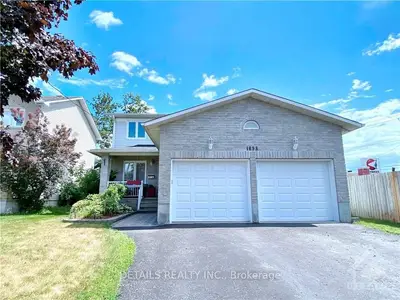 1698 KINGSDALE Avenue, Blossom Park - Airport and Area, ON K1T 1H6